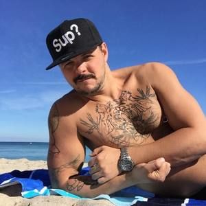 Meet your Posher, Jon